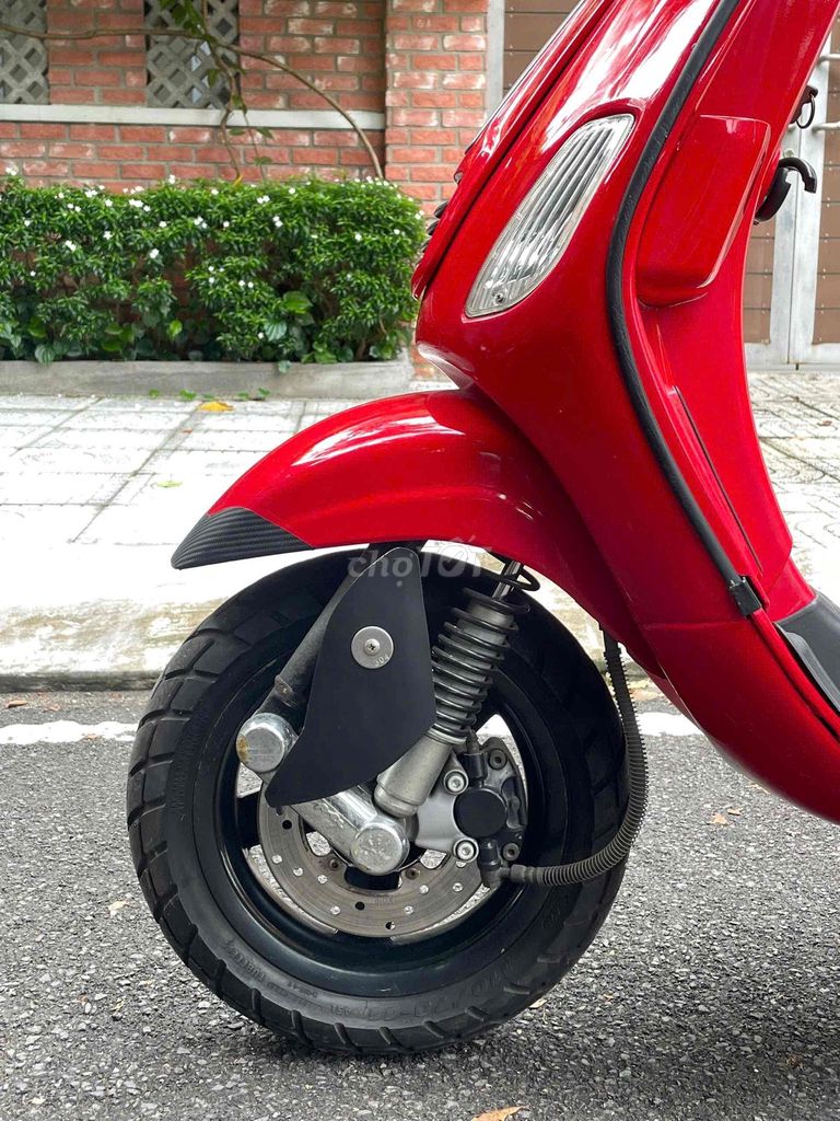 Vespa S125 3val chính chủ xe đẹp máy êm ru. Mua bán Xe máy tại Thành phố Thủ Đức Tp Hồ Chí Minh được đăng bởi Lê Hạnh hình 4