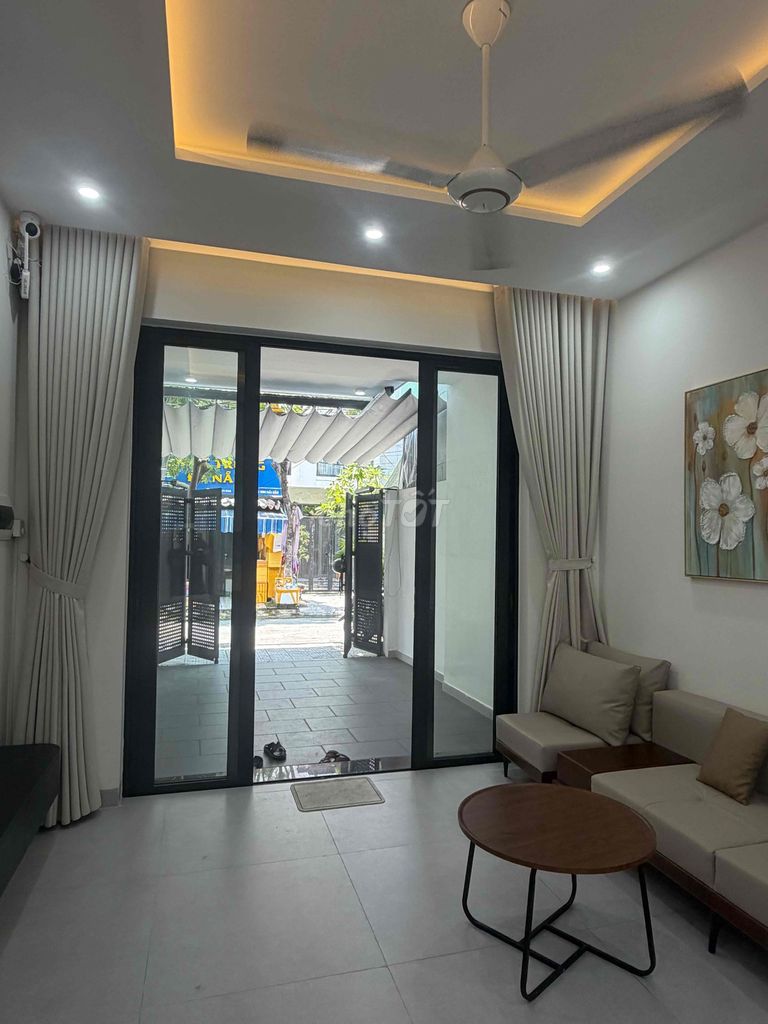 chính chủ cần bán nhanh căn nhà siêu mới siêu sịn