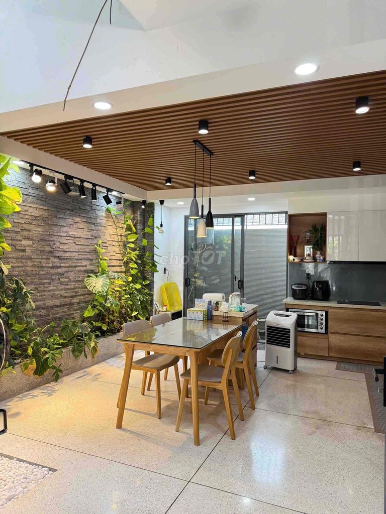 Hà quang 2 nhà 3 tầng 80m2 ngang 5m . giá 7.7 tỷ. Mua bán nhà ở tại Thành phố Nha Trang Khánh Hòa được đăng bởi Đường Quốc Chí hình 1