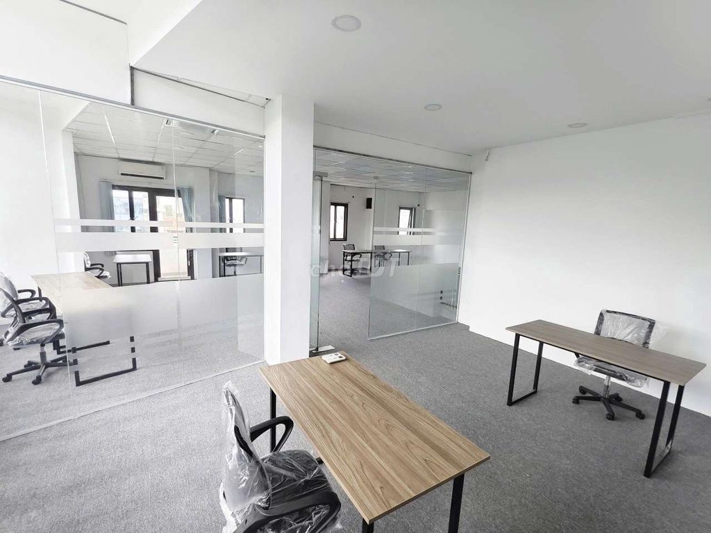 CHO THUÊ VĂN PHÒNG – 10 PHAN ĐÌNH GIÓT, TÂN BÌNH
📐 Diện tích: 90m2
