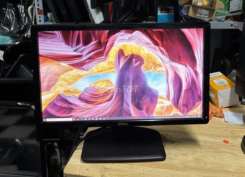 Màn hình Dell 20 inch sáng đẹp, sạch sẻ, sắc nét. Mua bán Phụ kiện (Màn hình, Chuột...) tại Quận 3 Tp Hồ Chí Minh được đăng bởi Giang Kieu hình 1