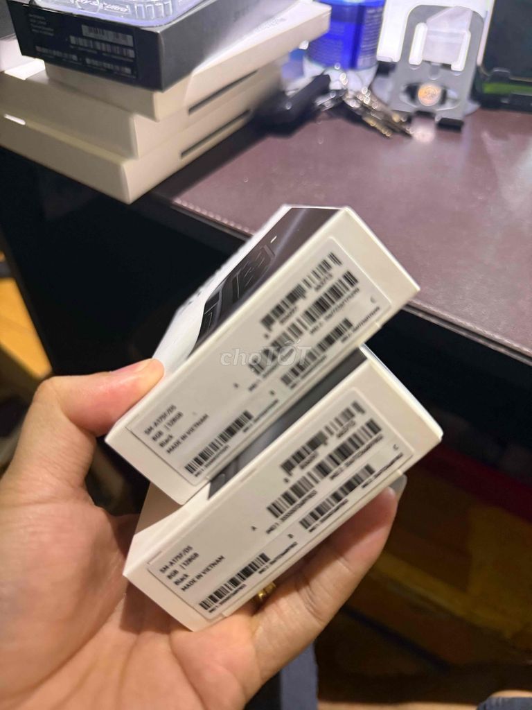 Samsung A17 128GB Đen bản ram 8/128g newseal. Mua bán Điện thoại tại Thành phố Thủ Đức Tp Hồ Chí Minh được đăng bởi Minh Sang Store Góp Bao Nợ Xấu hình 1