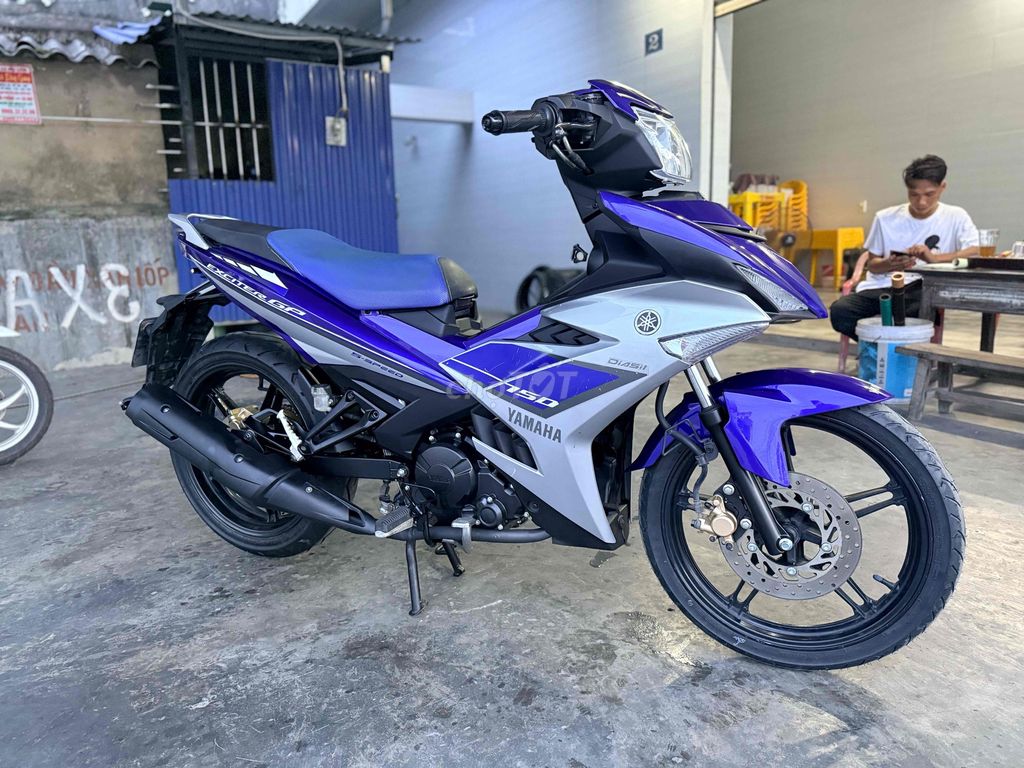 - Có e exciter 150 chạy chuẩn 2 vạn k tua km. Mua bán Xe máy tại Huyện An Dương Hải Phòng được đăng bởi Dương Gucci hình 1