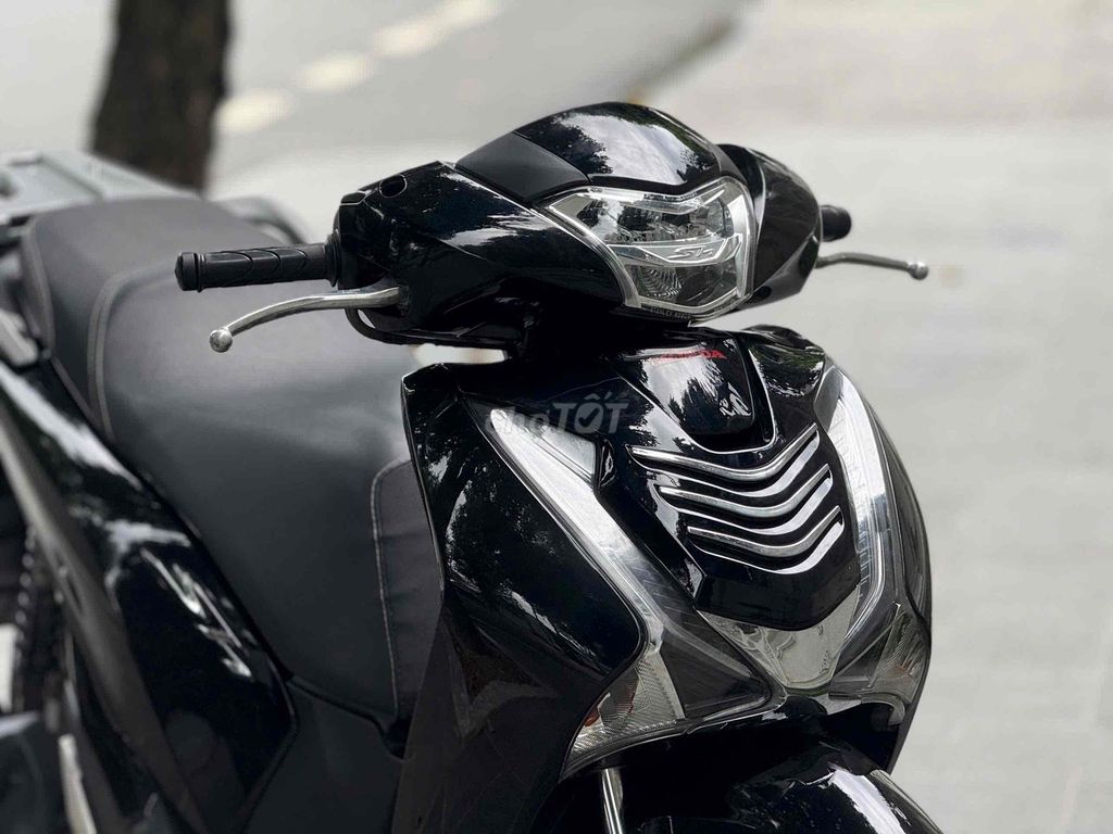SH 150i ABS 2017 BSTP 1 CHỦ. Mua bán Xe máy tại Thành phố Thủ Đức Tp Hồ Chí Minh được đăng bởi Vũ Vũ hình 7