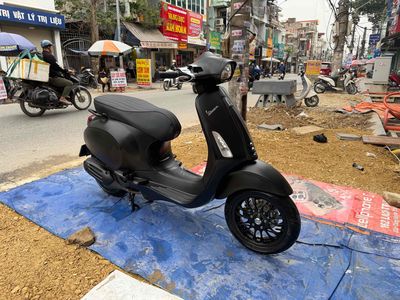 Vespa Sprint Notte ABS máy iget đky 2020. Mua bán Xe máy tại Quận Ngô Quyền Hải Phòng được đăng bởi Dương Vũ