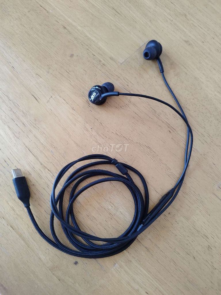 Tai nghe Samsung AKG jack C zin chính hãng. Mua bán Tivi, Âm thanh tại Quận Tân Phú Tp Hồ Chí Minh được đăng bởi Đức Nguyễn hình 1