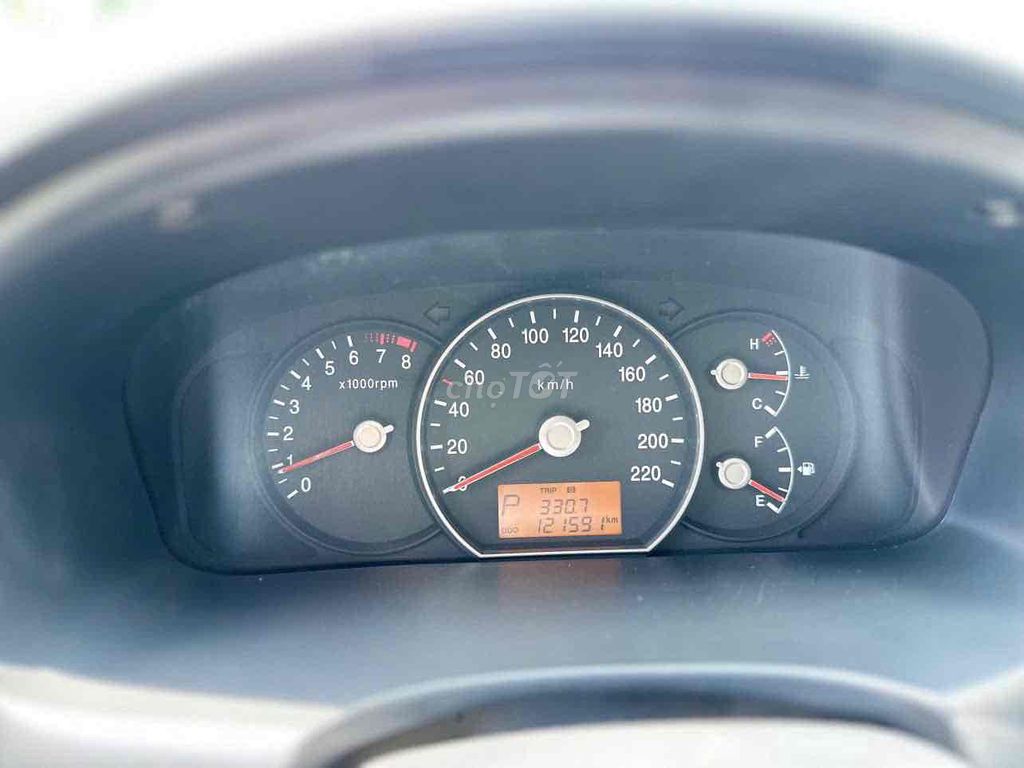 Kia Carens 2010 SX 2.0 AT. Mua bán Ô tô tại Thành phố Dĩ An Bình Dương được đăng bởi Diễm Quỳnh hình 7