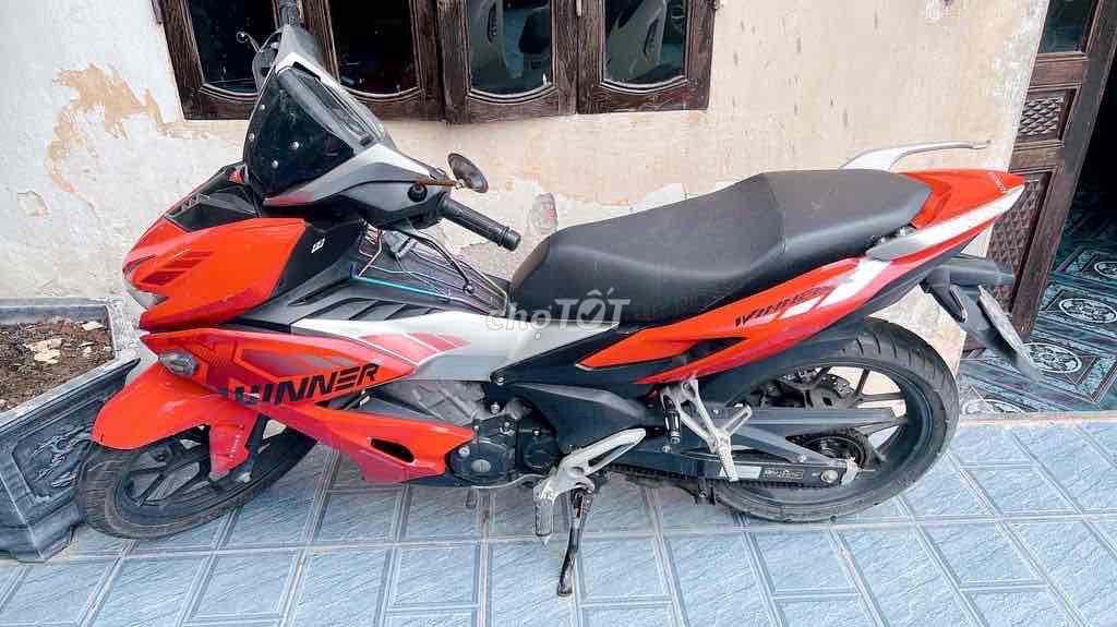 Thanh lý xe Winner đỏ đen 2020 bản phanh đĩa 95%. Mua bán Xe máy tại Huyện Thuận Thành Bắc Ninh được đăng bởi Tân Nguyễn Trọng hình 5