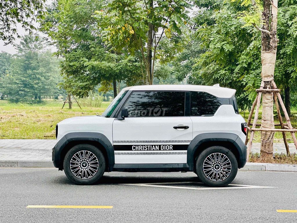 VinFast VF3 2024 Thuê pin - 23000 km. Mua bán Ô tô tại Quận Thanh Xuân Hà Nội được đăng bởi Cao Văn Hùng hình 3