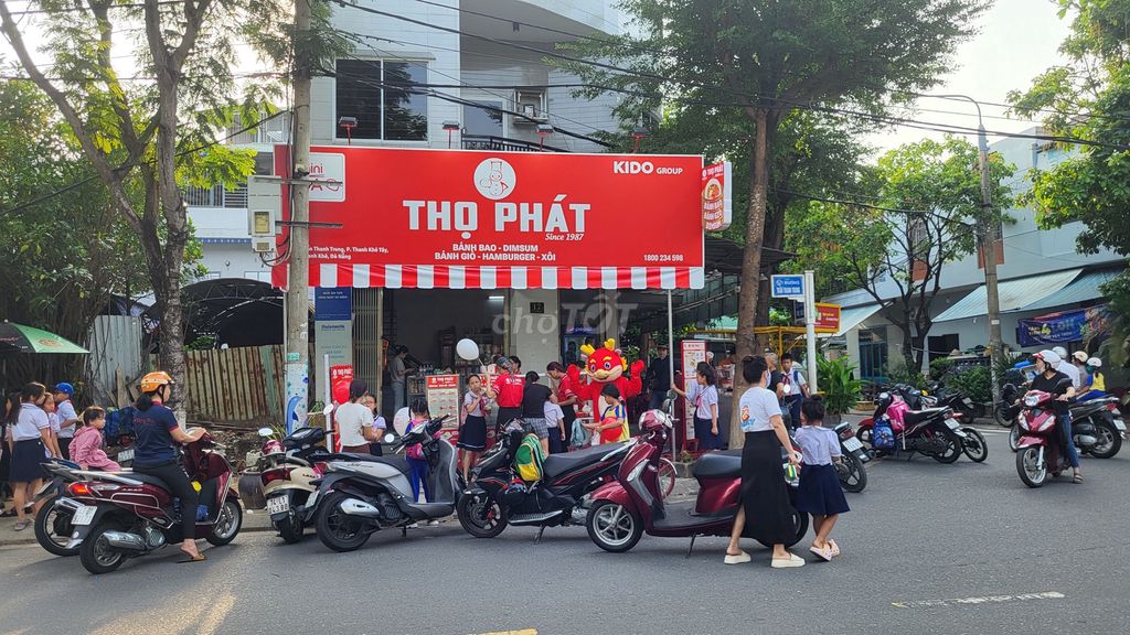 Nhân Viên Ch Bánh Bao Thọ Phát