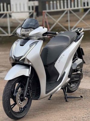 SH 150-2016 hỗ trợ góp. Mua bán Xe máy tại Huyện Trảng Bom Đồng Nai được đăng bởi Xe Máy Ngọc Hưng