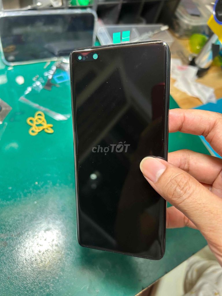 man hinh p40 pro