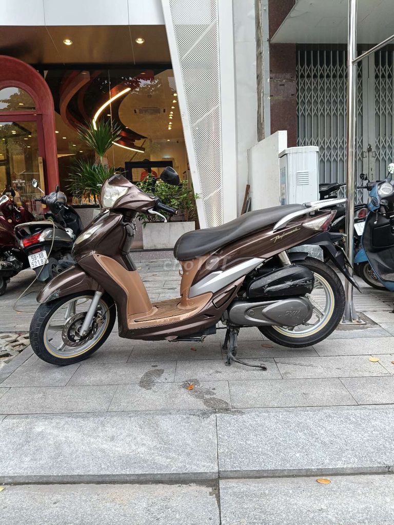 Shark 2010 - 125 bstp máy êm.. Mua bán Xe máy tại Quận 11 Tp Hồ Chí Minh được đăng bởi CẦM ĐỒ KHANG GIA  hình 2