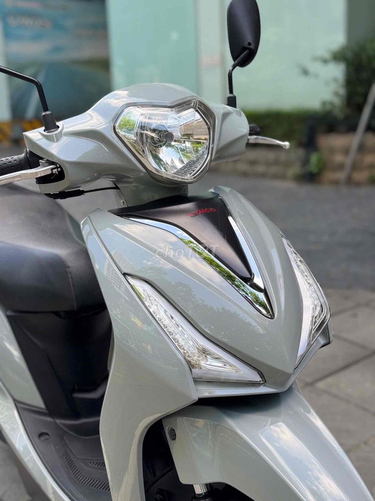 Kymco Hermosa 50cc 2024 цементный серый 5000 км