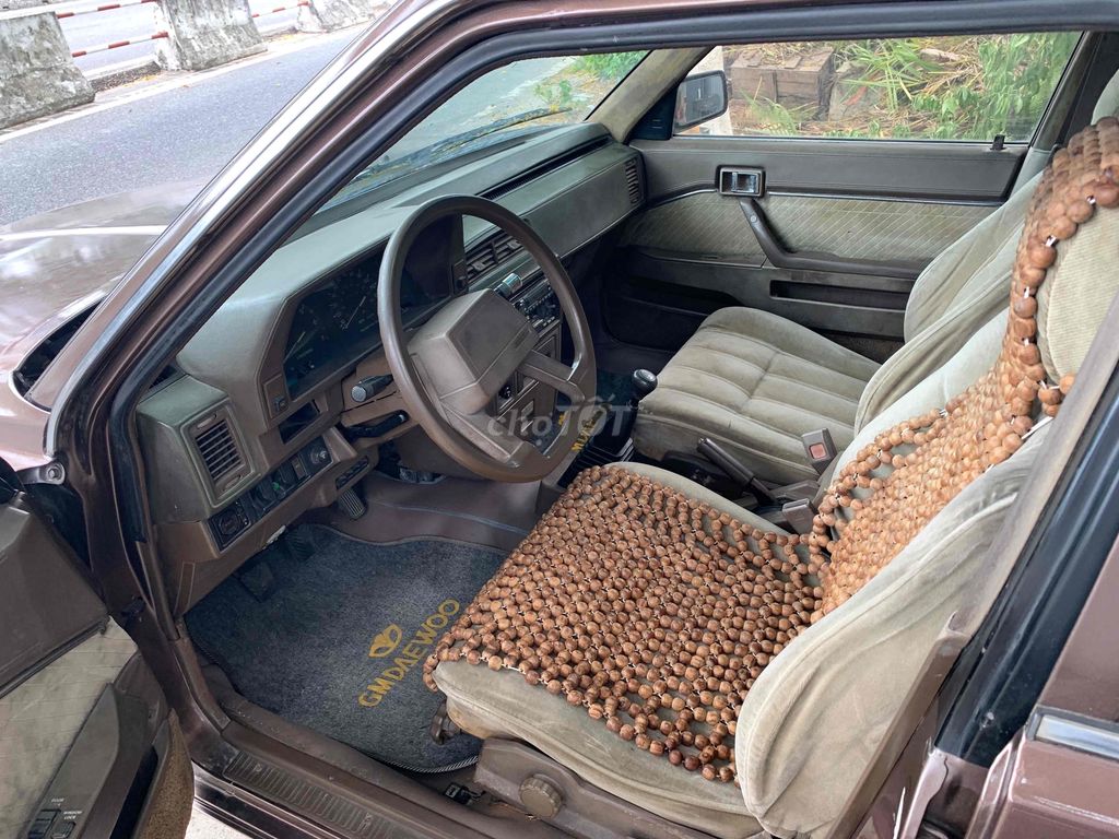 Toyota camry 1981-1985. Mua bán Ô tô tại Thành phố Nha Trang Khánh Hòa được đăng bởi A Luân hình 6