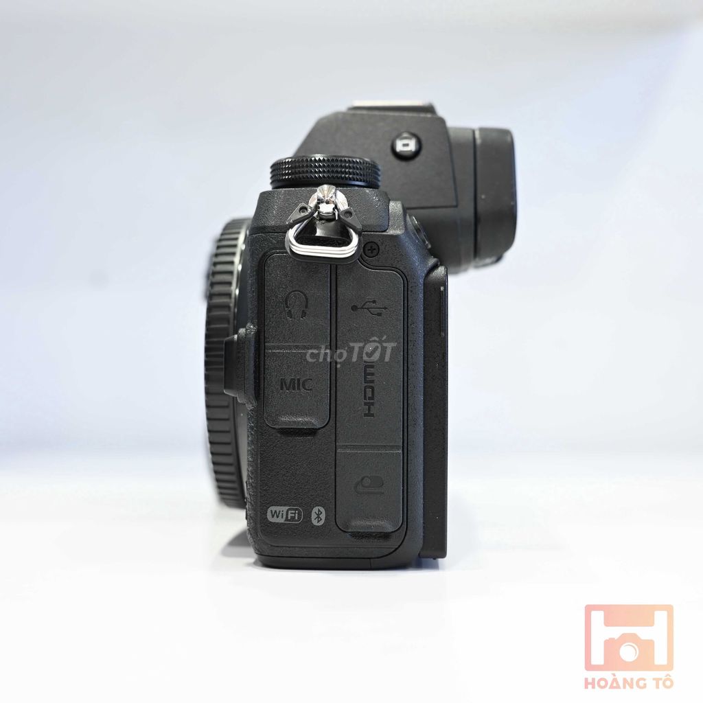 Máy ảnh Nikon Z6 II ( Z62 ) có vài chấm đỏ sensor