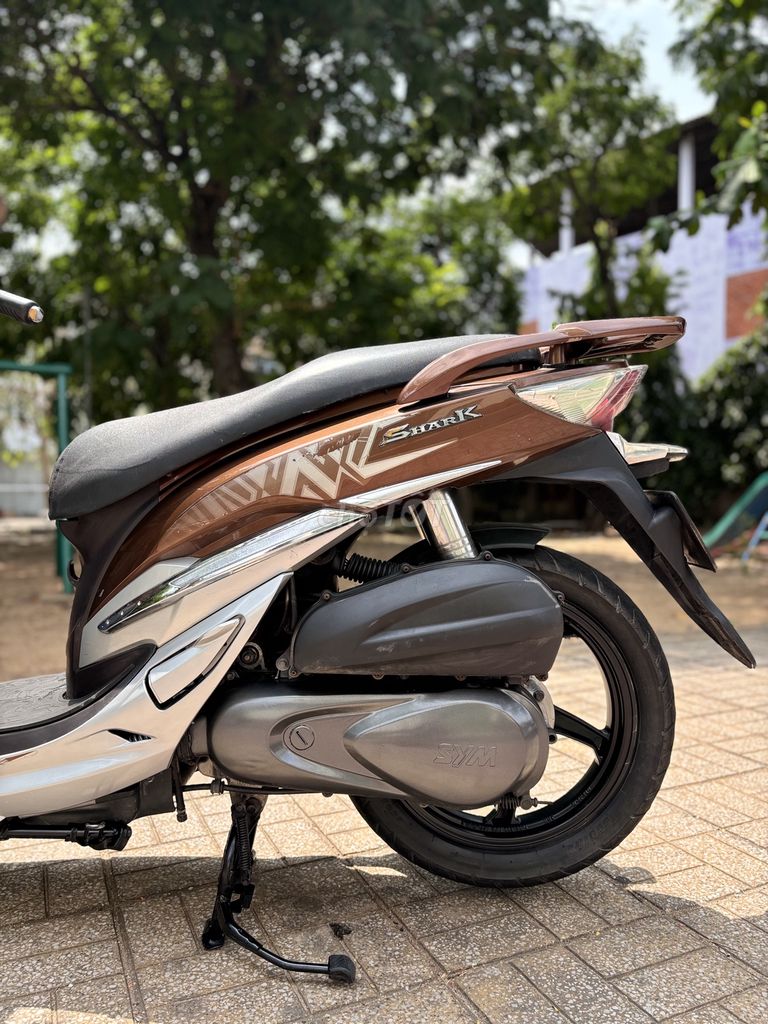 🍁SYM Shark fi 125, Bstp NGAY CHỦ,hình thật. Mua bán Xe máy tại Quận Tân Phú Tp Hồ Chí Minh được đăng bởi Lê Trực hình 3