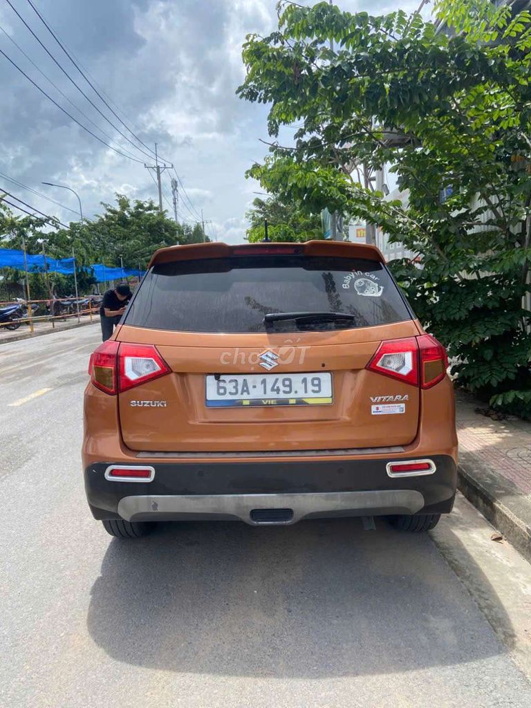 Suzuki Vitara 1.6AT 2016 chỉ 388tr. Mua bán Ô tô tại Quận 12 Tp Hồ Chí Minh được đăng bởi Khoa Võ hình 4