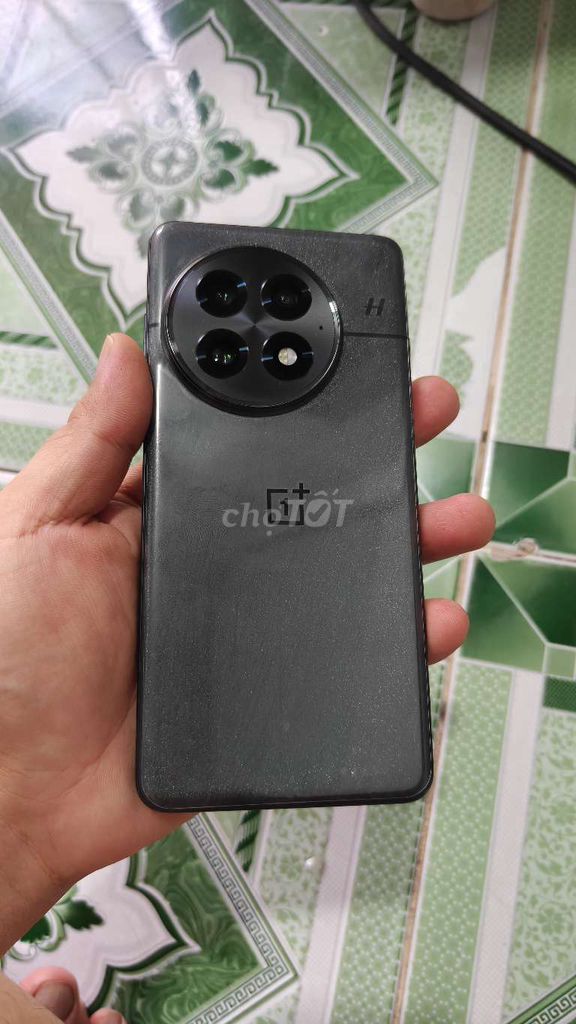 OnePlus 13 256GB Đen. Mua bán Điện thoại tại Thành phố Thủ Đức Tp Hồ Chí Minh được đăng bởi Võ Đình Sơn hình 1