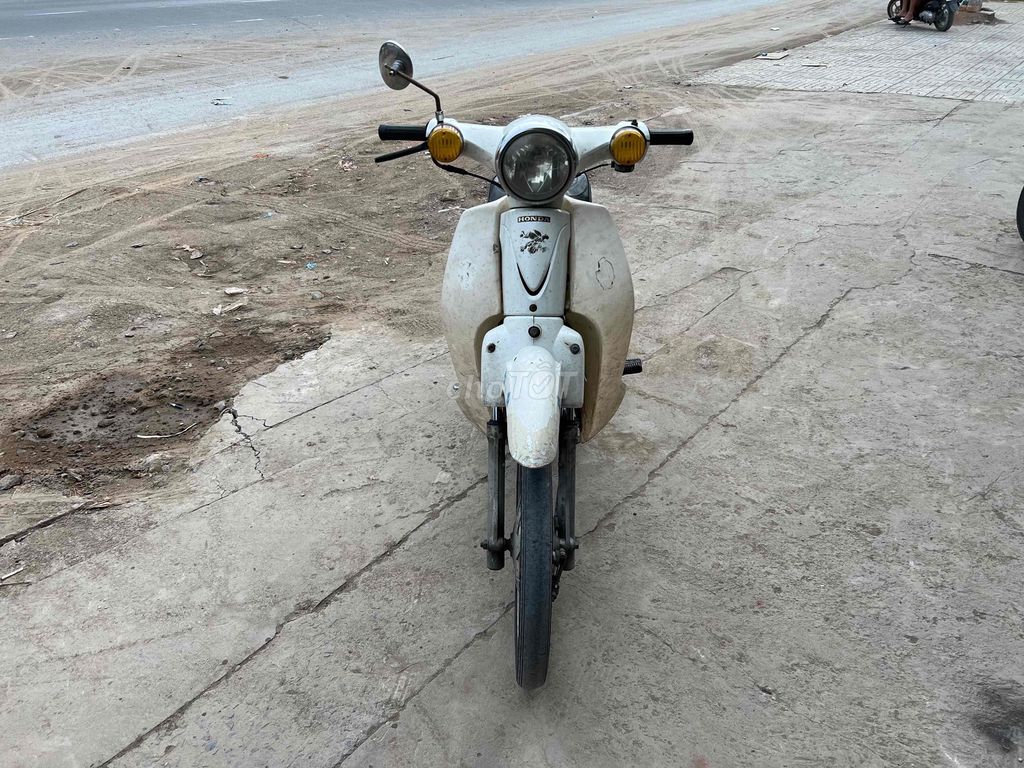 xe 50 máy êm ru bs65. Mua bán Xe máy tại Quận Ninh Kiều Cần Thơ được đăng bởi đầy cửa hàng cầu hưng lợi nk cần thơ hình 3