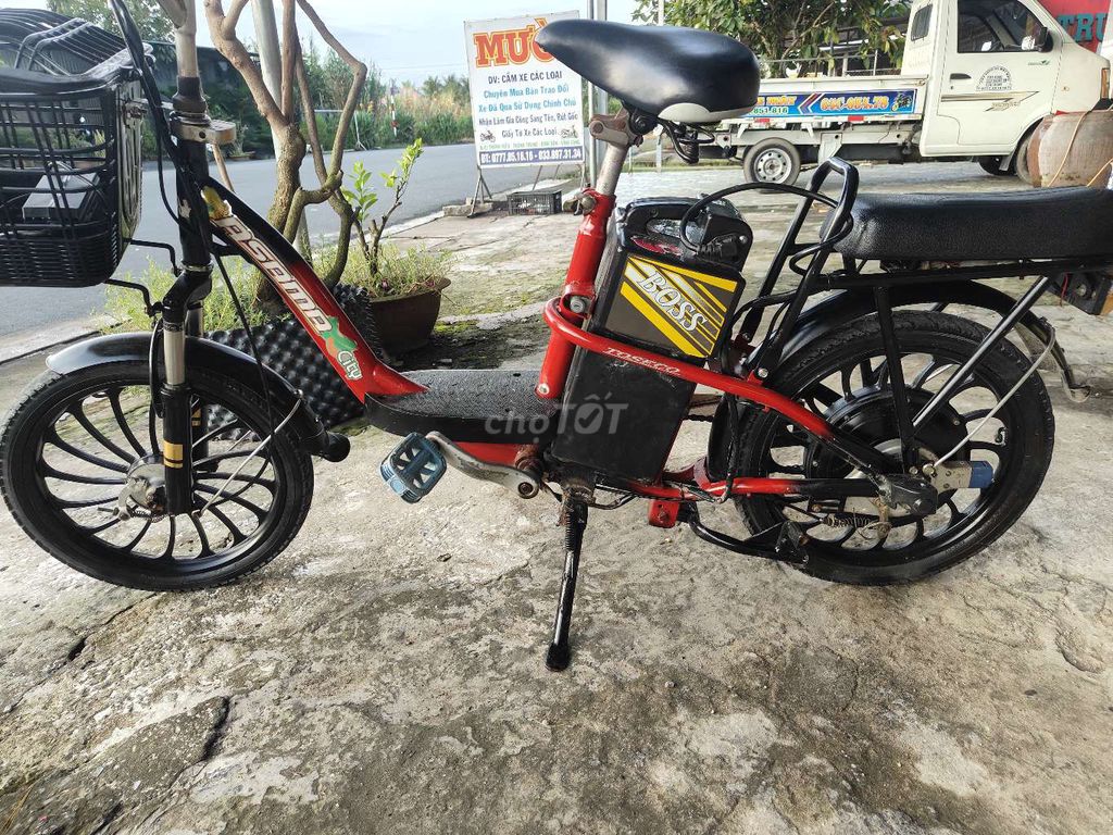 Xe đạp điện còn như mới. Mua bán Xe điện tại Huyện Bình Tân Vĩnh Long được đăng bởi MƯỜI   BÌNH TÂN VL hình 4