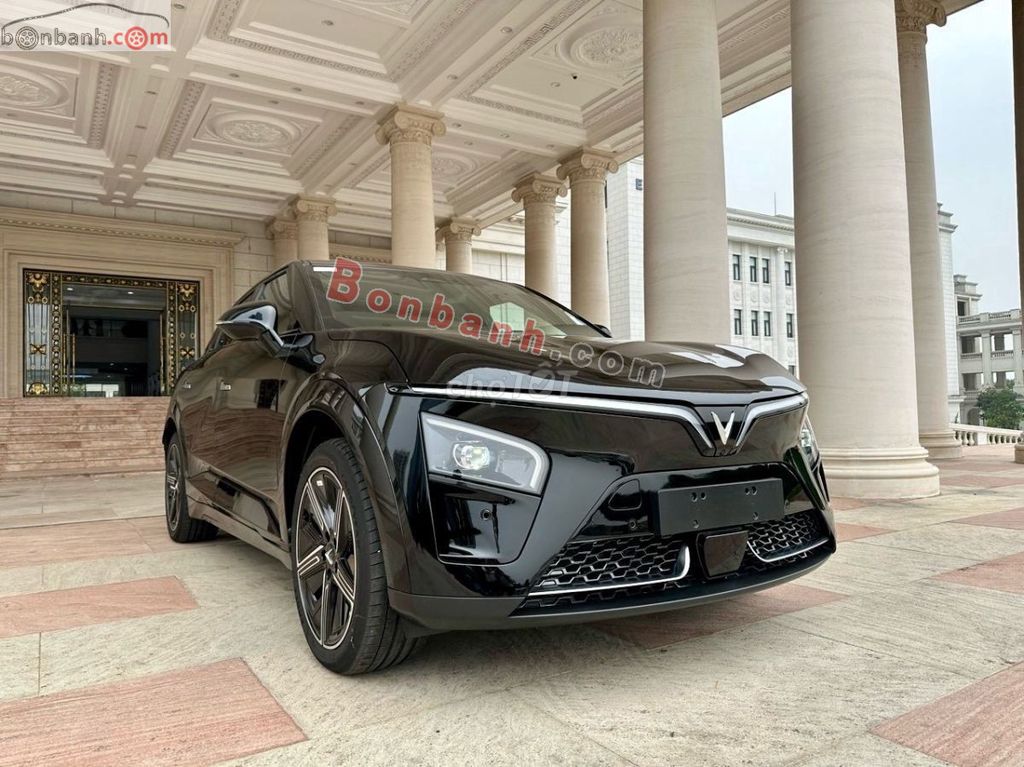 VinFast VF7 Plus 2025 - 899 Triệu. Mua bán Ô tô tại Quận Hà Đông Hà Nội được đăng bởi Đào Tuấn hình 4