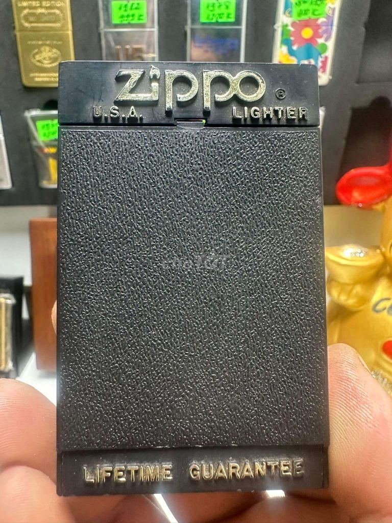 Zippo Venetian VII newbox. Mua bán Đồ sưu tầm, đồ cổ tại Thành phố Bến Tre Bến Tre được đăng bởi Bật lửa 91 hình 1