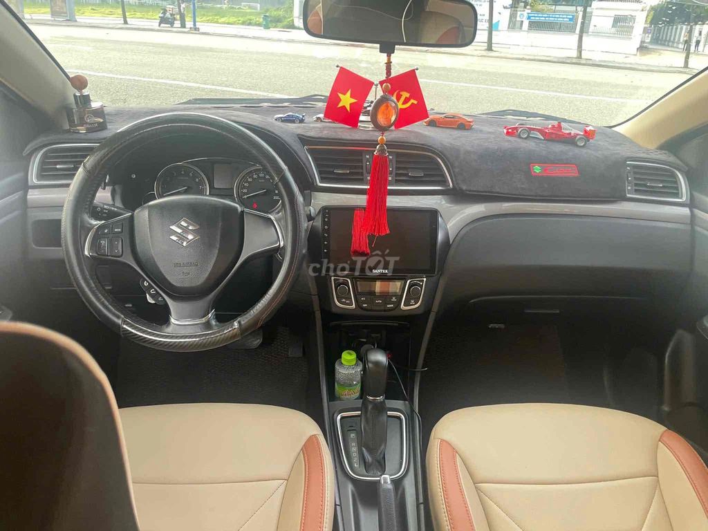 Suzuki Ciaz 2019 1.4 AT - 92000 km. Mua bán Ô tô tại Thành phố Thủ Dầu Một Bình Dương được đăng bởi ThắngLê hình 2