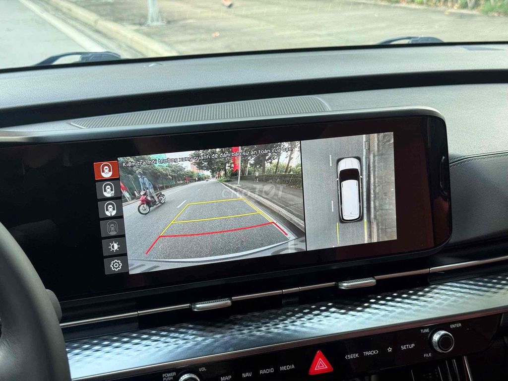 Kia Carnival Signature 2.2D 2022 màu trắng. Mua bán Ô tô tại Quận Cầu Giấy Hà Nội được đăng bởi Auto 6666 hình 12