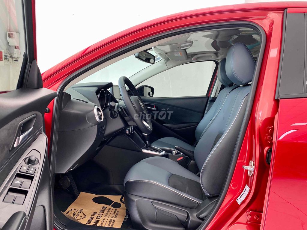 Mazda 2 Đk 2023 Luxury 1 Chủ - 14000 km. Mua bán Ô tô tại Thành phố Thủ Đức Tp Hồ Chí Minh được đăng bởi Quốc Nhẫn hình 4