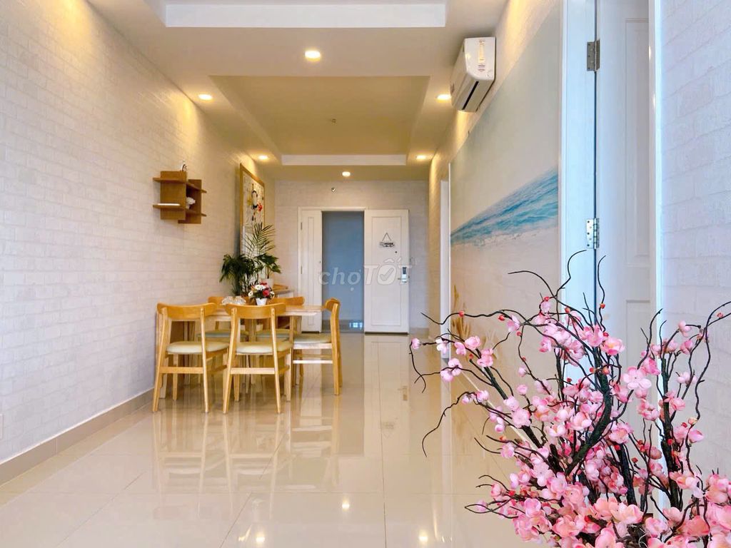Cần bán căn hộ Melody tầng cao, sở hữu lâu dài, sổ hồng riêng