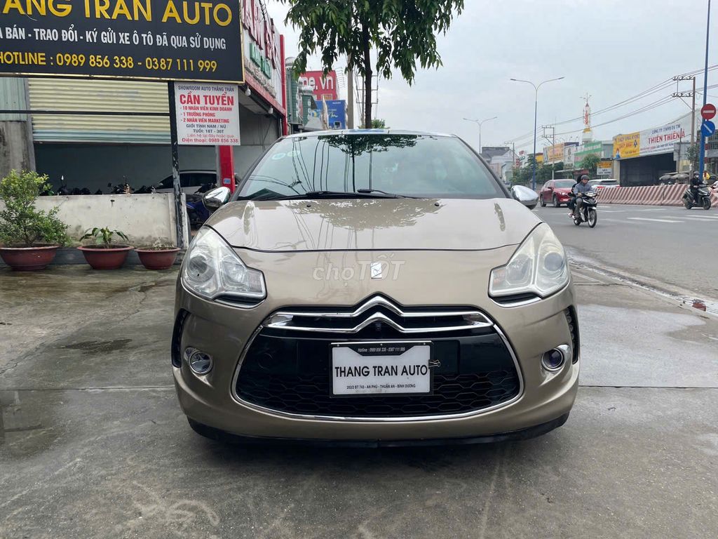 CITROEN DS3 1.6 AT Xuất xứ: Pháp Sản xuất : 2011