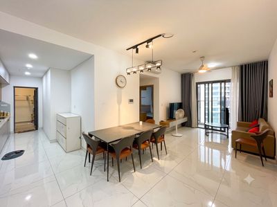 Căn hộ 92 m² · 2 PN · Celadon City
