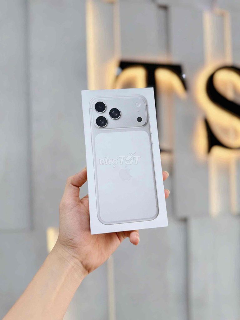 17 Pro Max 256GB Silver New Seal Chính Hãng VN🇻🇳. Mua bán Điện thoại tại Quận Thanh Khê Đà Nẵng được đăng bởi Minh Đại hình 1