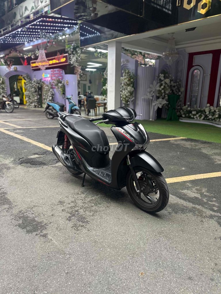 SH 2024 chuẩn đen sần 125 phanh ABS mới 99%. Mua bán Xe máy tại Quận Lê Chân Hải Phòng được đăng bởi Nguyễn Thế Hiếu hình 3