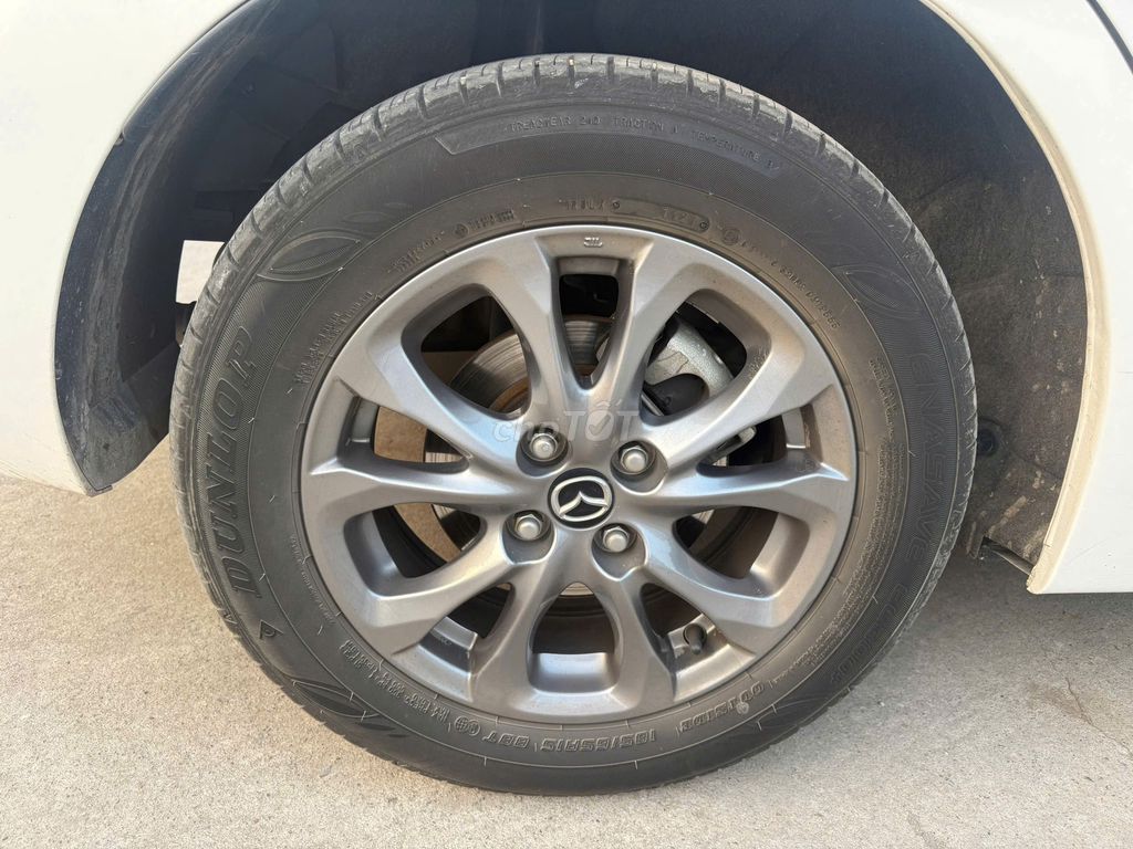Mazda 2 AT sản xuất 2024, sơn nguyên bản 99%. Mua bán Ô tô tại Quận Long Biên Hà Nội được đăng bởi Long Biên Cars hình 18