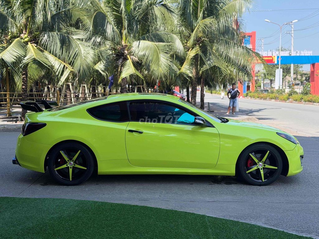 Hyundai Genesis Coupe 2.0 AT. Mua bán Ô tô tại Thành phố Thủ Đức Tp Hồ Chí Minh được đăng bởi Xe Lướt hình 20