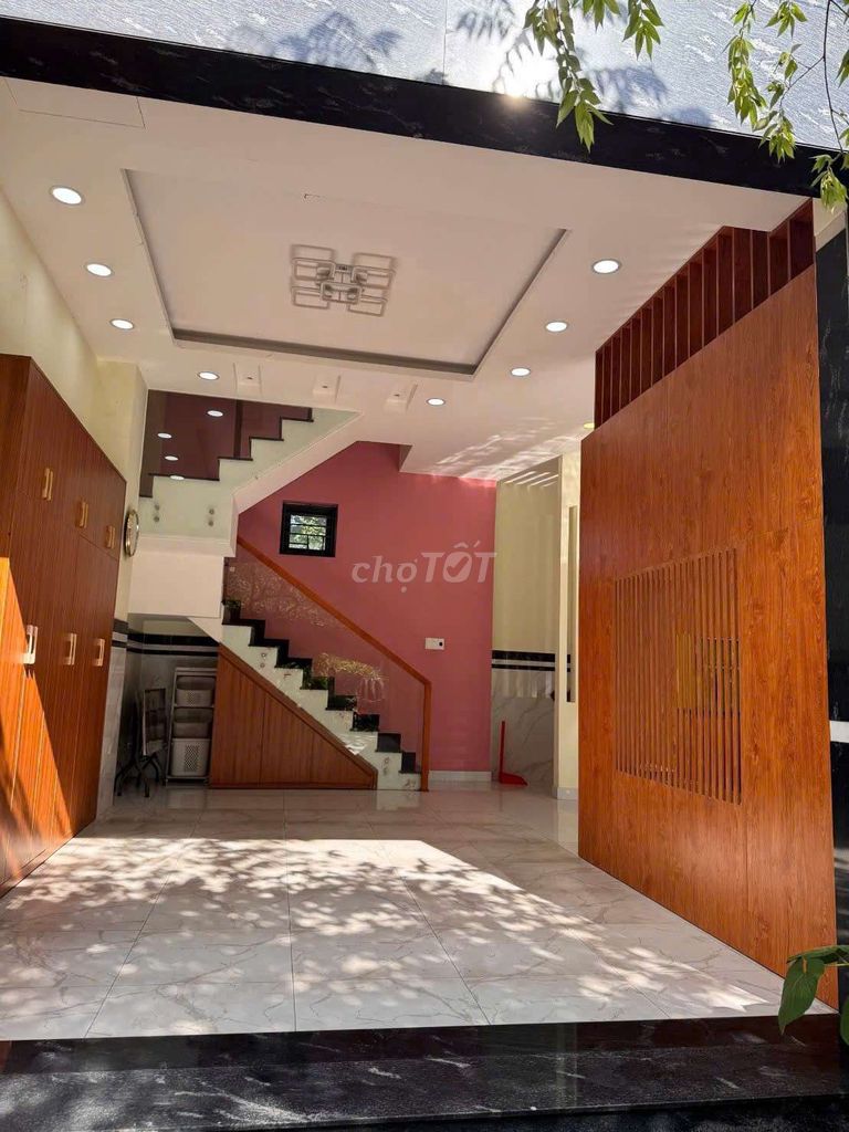 Аренда · 3 комн. · 180 м² · Quận 12, ул. PHƯỜNG AN PHÚ ĐÔNG