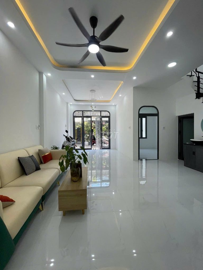 Bán nhà 2 tầng hẻm lê hồng phong Bán nhà 2 tầng hẻm lê hồng phong