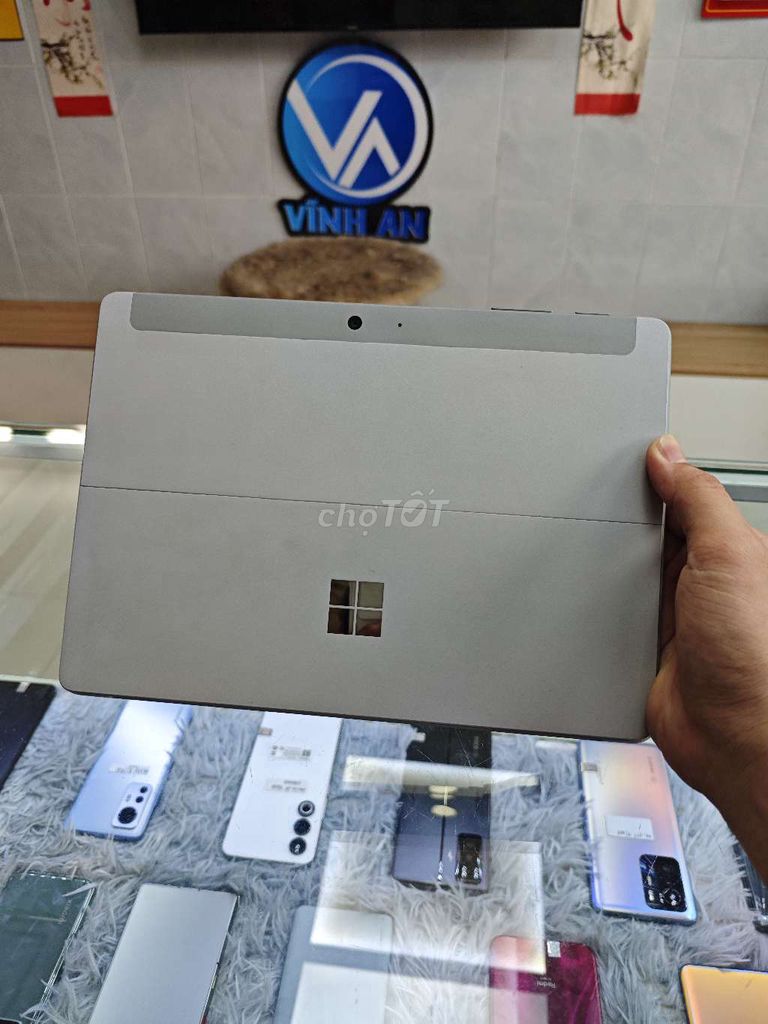 SURFACE GO - INTEL 4415Y (Hổ Trợ Sim 4G)