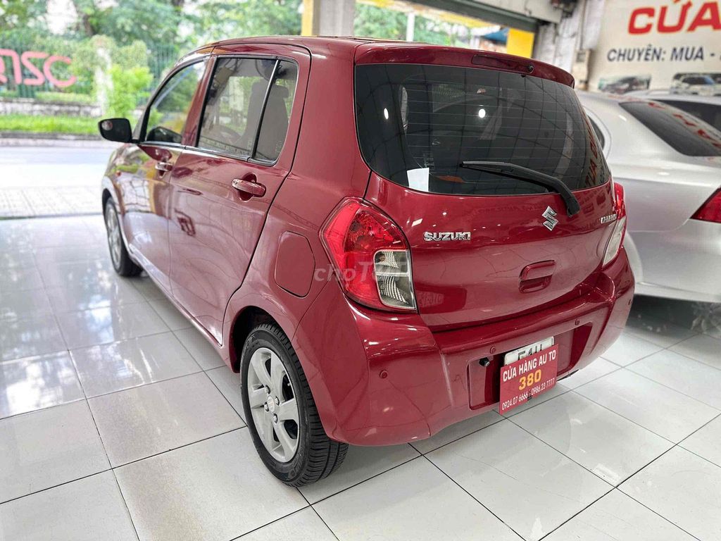 Suzuki Celerio 2019 автомат красный 5 мест