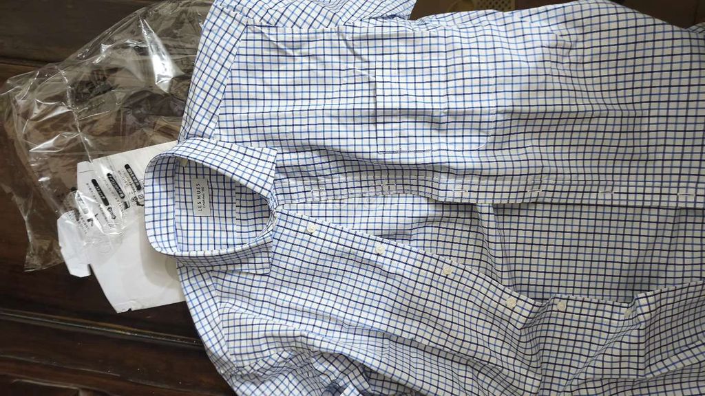 Áo sơ mi LES MUES Nam XL Mới. Mua bán Quần áo tại Thành phố Vinh Nghệ An được đăng bởi nguyễn tài  hình 1