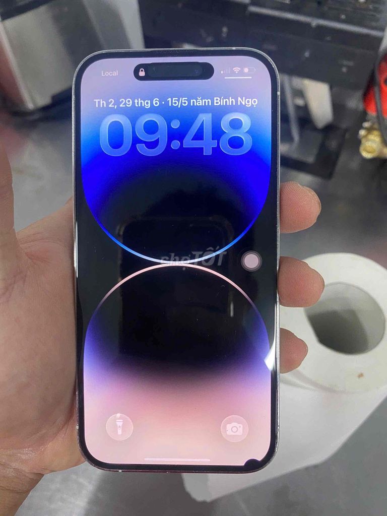 Apple iPhone 14 Pro 256GB Trắng Mỹ Đã sử dụng. Mua bán Điện thoại tại Quận 7 Tp Hồ Chí Minh được đăng bởi Bo Bo hình 1