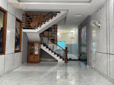 Cho thuê nguyên căn giá 33tr/th khu Cityland Gò Vấp