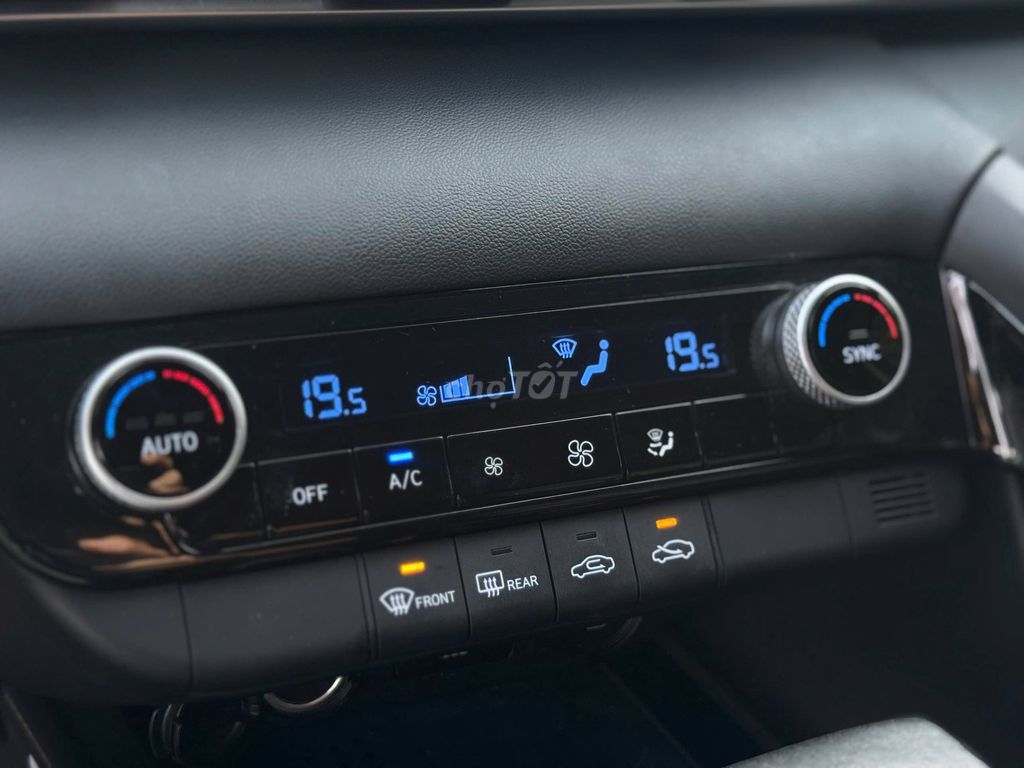 Hyundai Elantra 2023 1.6 AT. Mua bán Ô tô tại Quận Cái Răng Cần Thơ được đăng bởi Ngọc Carpla Cần Thơ Chuyên mua bán ô tô qua sử dụng hình 14