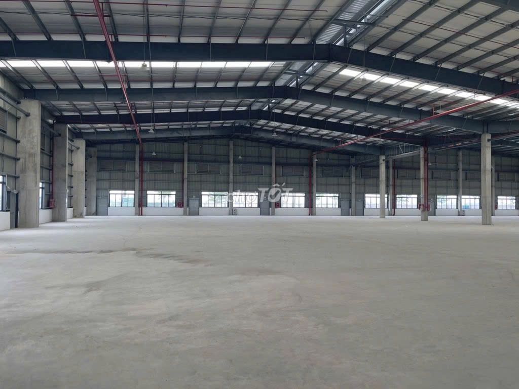 Cho thuê kho xưởng 5200m2 tại KCN Bến Lức, Long An