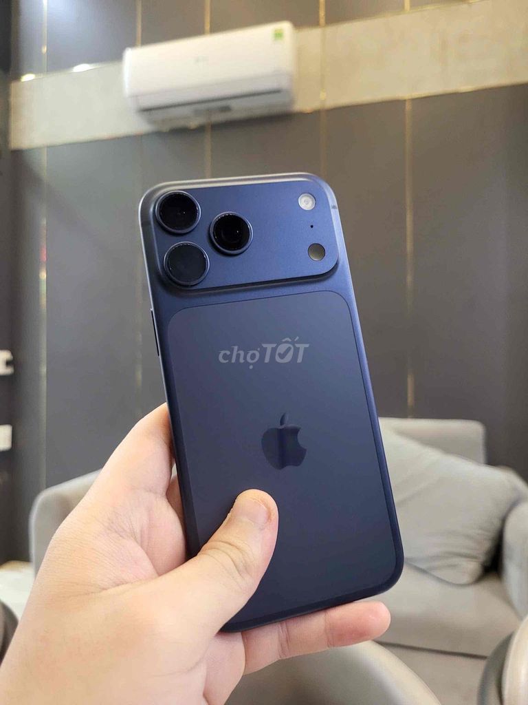 Apple iPhone 17 Pro Max 1TB Xanh LL/A NewBody S0L. Mua bán Điện thoại tại Quận 8 Tp Hồ Chí Minh được đăng bởi TRƯỜNG MOBILE  hình 1