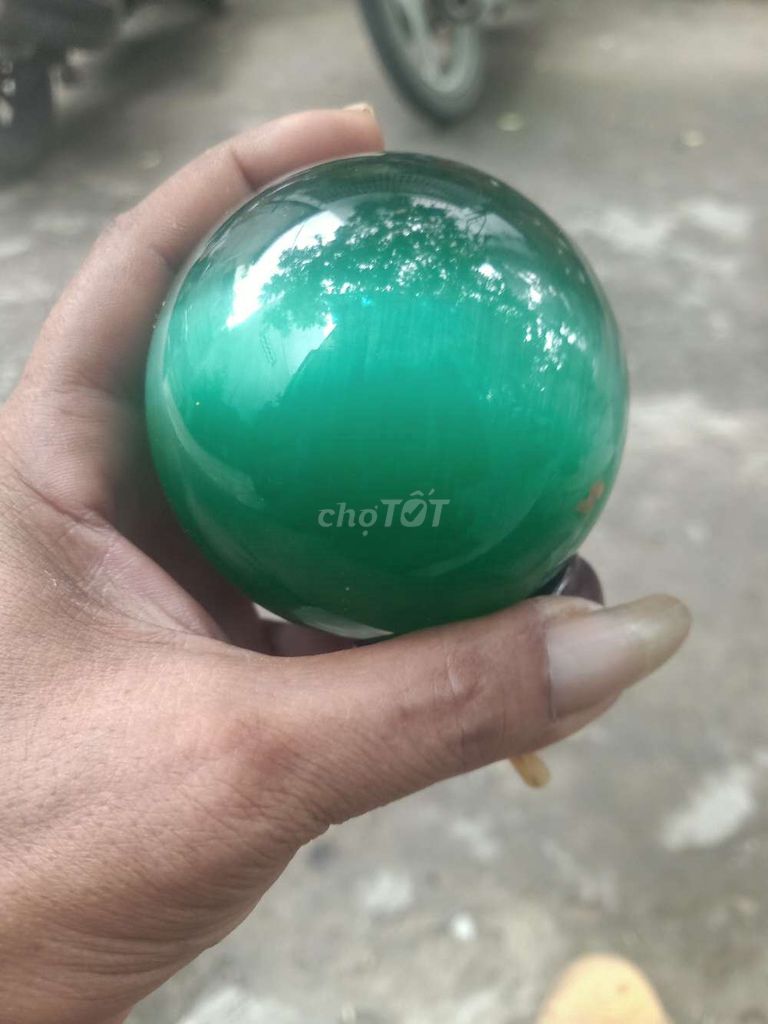 Quả cầu phong thủy đá Xanh 8cm. Mua bán Đồ sưu tầm, đồ cổ tại Quận 12 Tp Hồ Chí Minh được đăng bởi Bé  hình 1