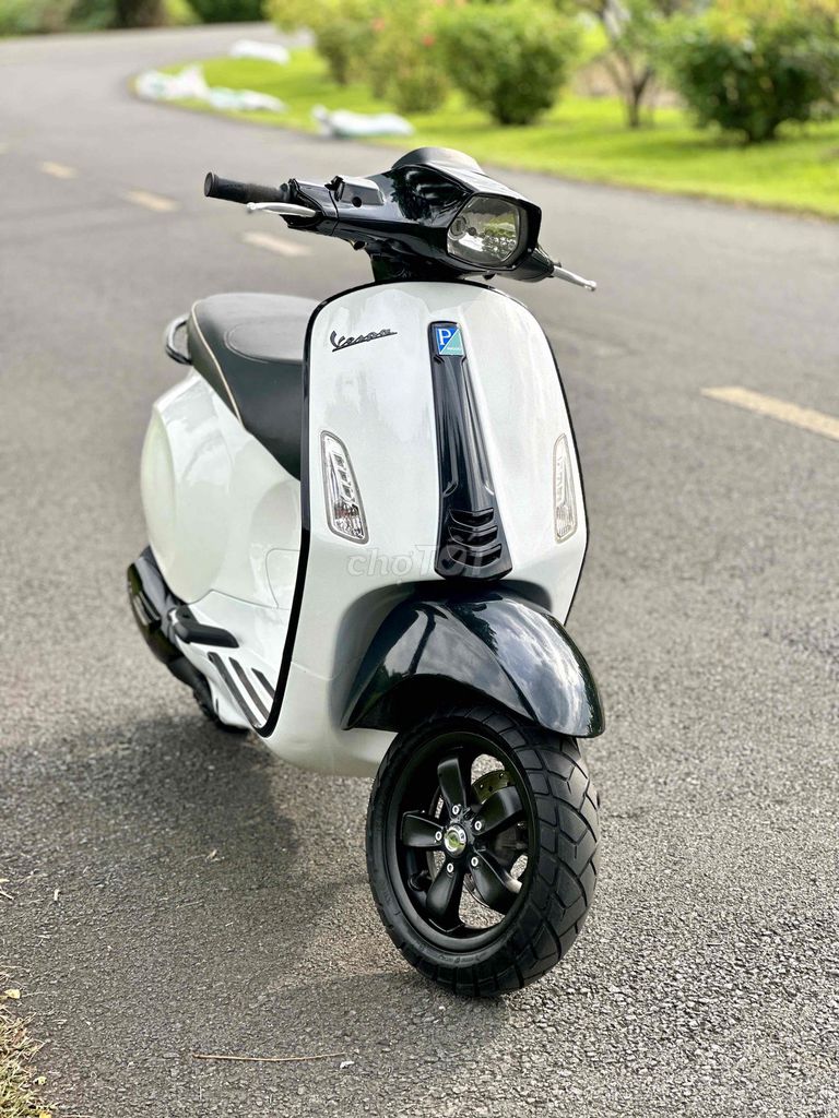 ✅✅VESPA 125cc. TRẮNG ĐEN SPOSTY.SIÊU KENG. Mua bán Xe máy tại Quận Gò Vấp Tp Hồ Chí Minh được đăng bởi VESPA ĐỨC NGUYỄN  hình 3