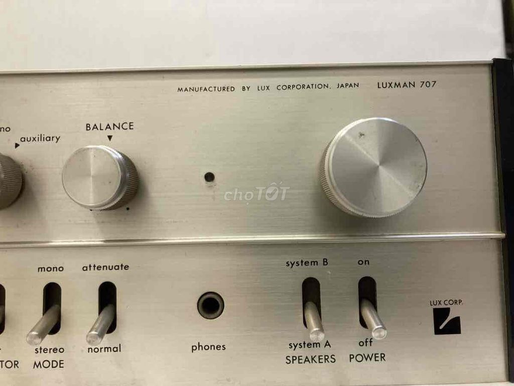 Luxman SQ-707 Ampli tích hợp Bạc Nhôm phay. Mua bán Tivi, Âm thanh tại Quận 1 Tp Hồ Chí Minh được đăng bởi Đam mê hàng Âu hàng Nhật hình 1